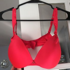 34D Victoria’s Secret Push-up Bra Neon Pink